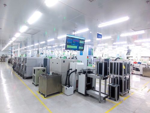 工廠原來這么酷丨揭秘智能座艙、無塵智造與智能設備的革新之路